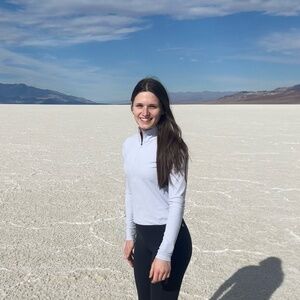 Vuori Cropped Half Zip - Icy Lilac Performance Top